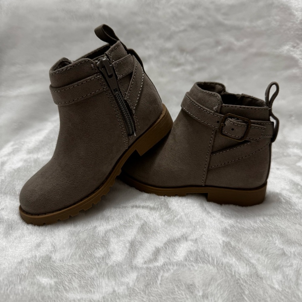 Toddler Girls Suede Brown Ankle Boots - Size 7 - EXCELLENT Condition!!